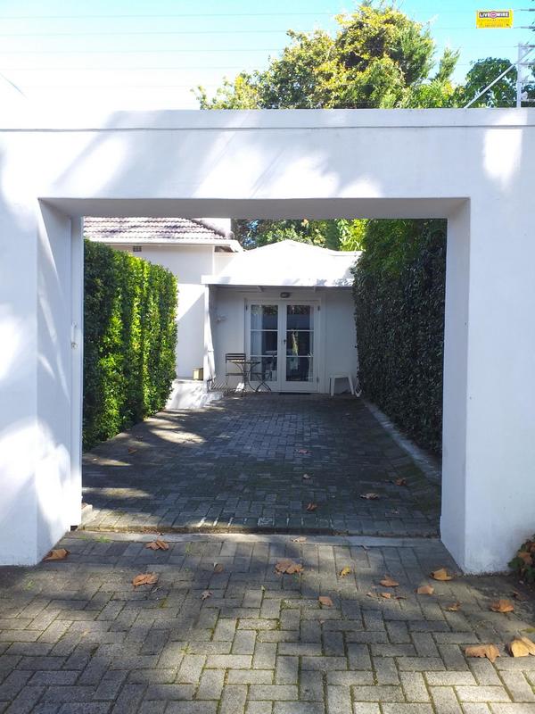 To Let 1 Bedroom Property for Rent in Newlands Western Cape